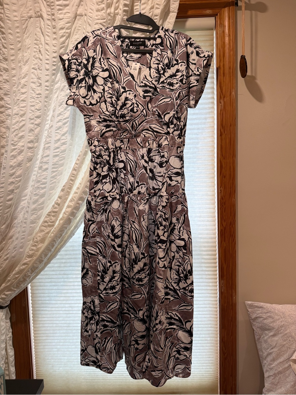 NWT Banana Republic Midi Dress